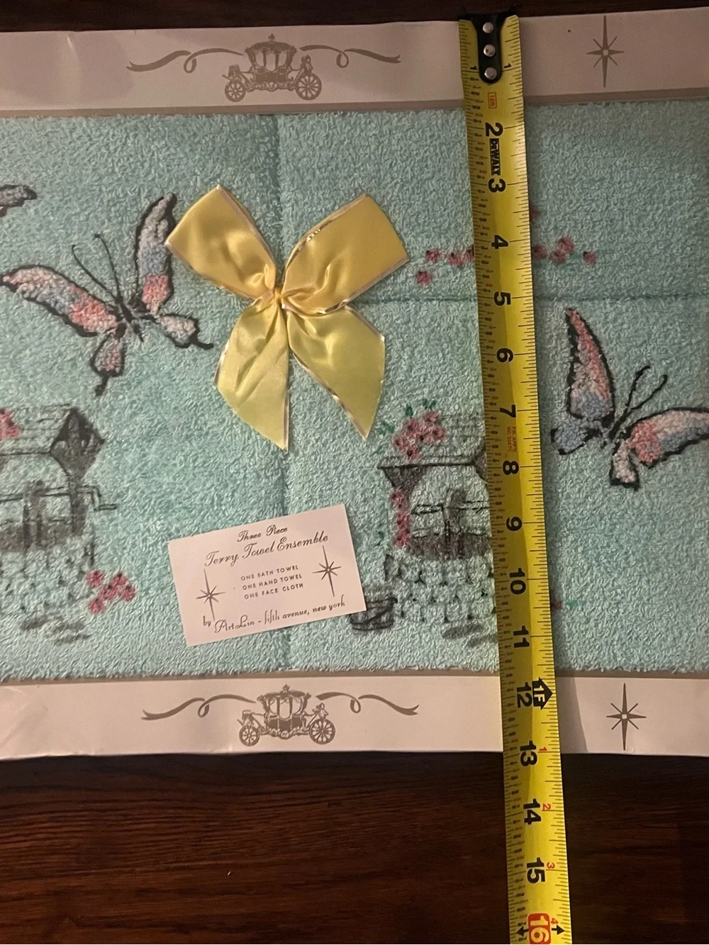 NWT Vintage Art Lin Fifth Avenue butterfly & wishing well Blue bath Towel Set